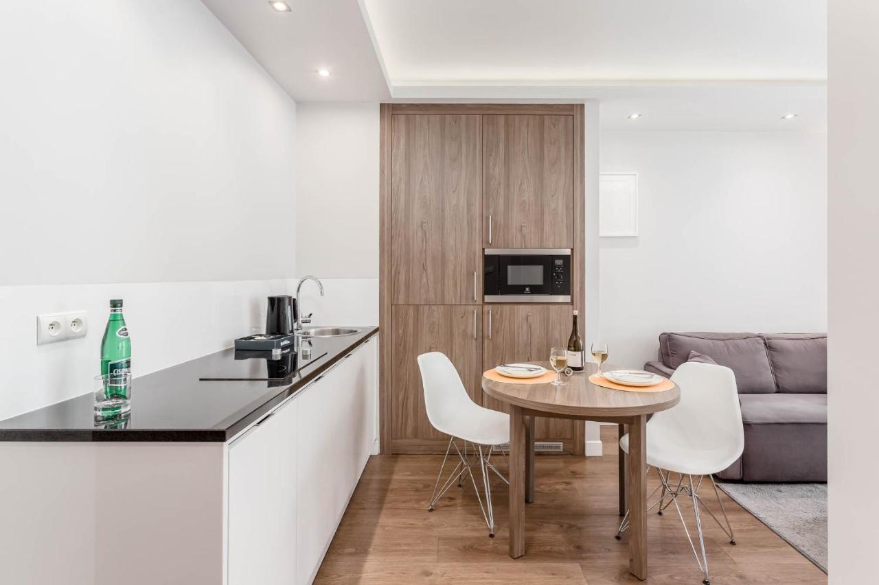 Rent Like Home - Oxygen Wronia 45 II 华沙 外观 照片