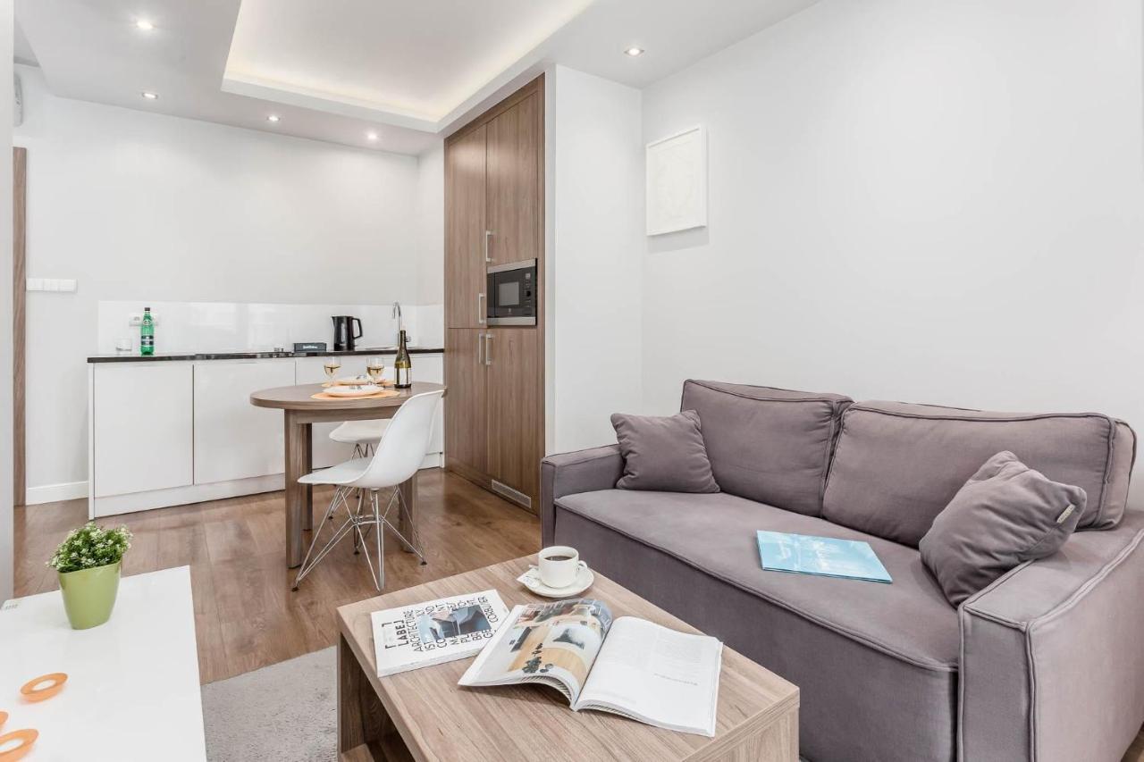 Rent Like Home - Oxygen Wronia 45 II 华沙 外观 照片