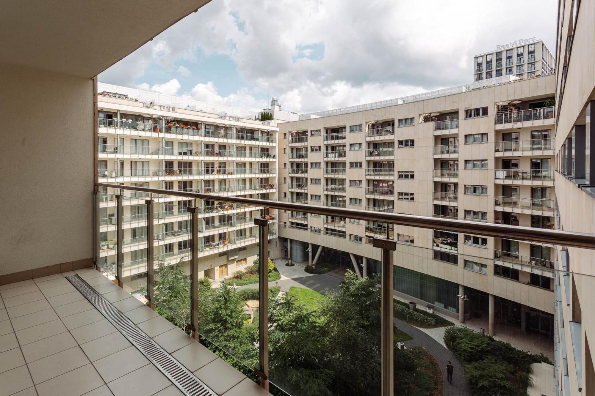 Rent Like Home - Oxygen Wronia 45 II 华沙 外观 照片